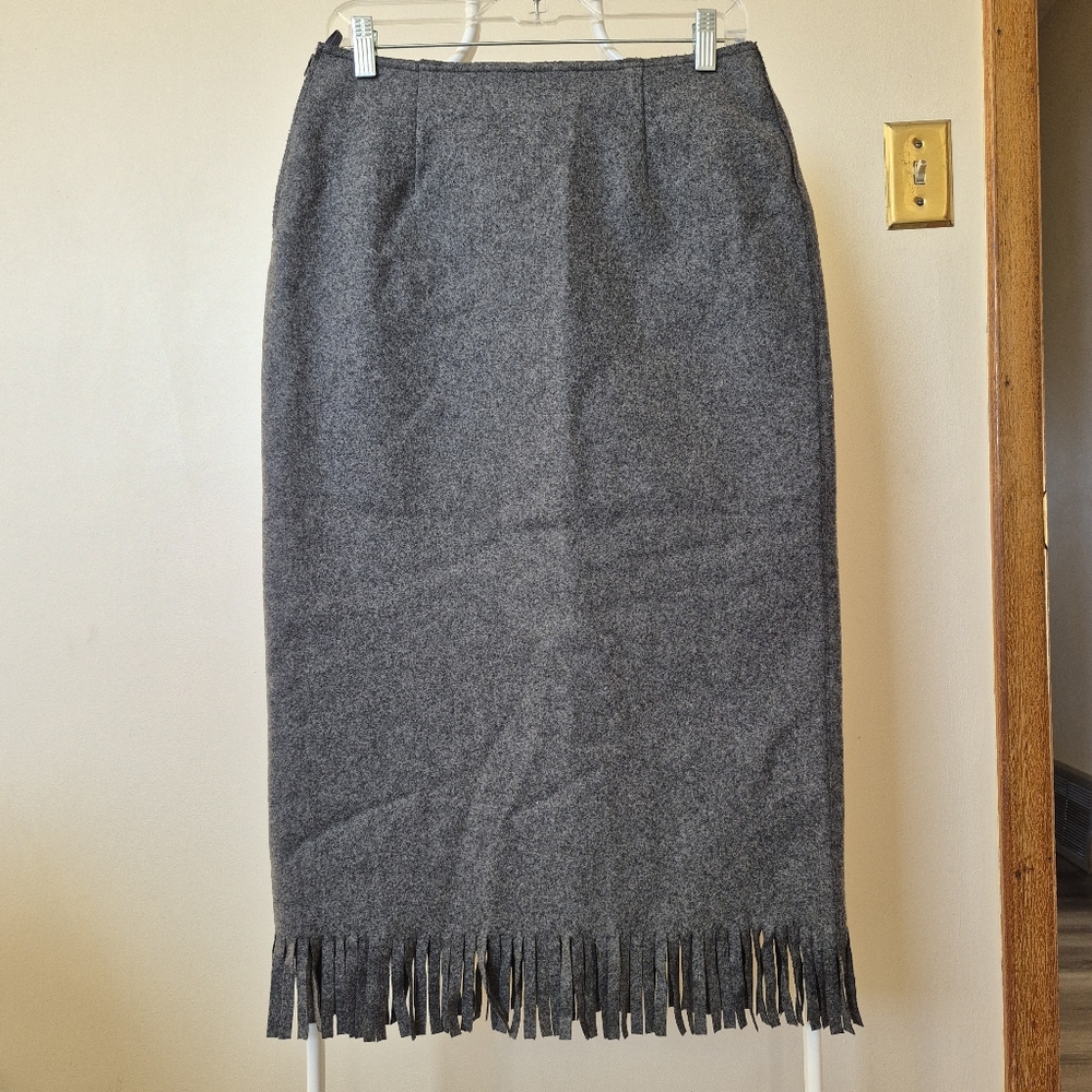 Grey Fringe Hem Woolen Midi Skirt United Colors Of Benetton Size 42